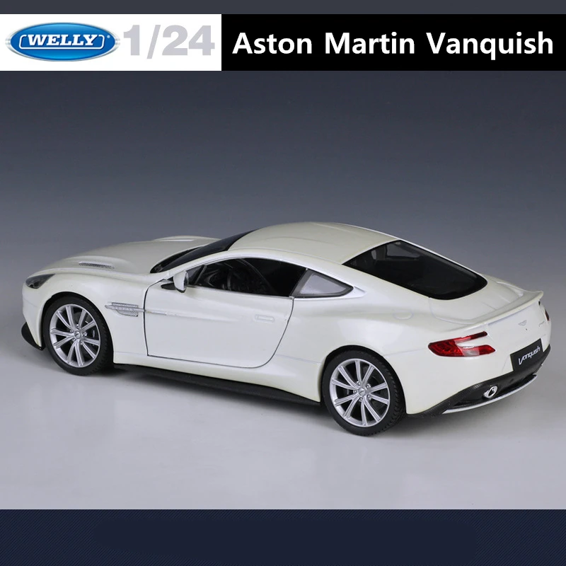 WELLY 1:24 Aston Martin VANQUISH Alloy Car Model Diecasts Metal Toy Sports Car Model High Simulation Collection Childrens Gifts