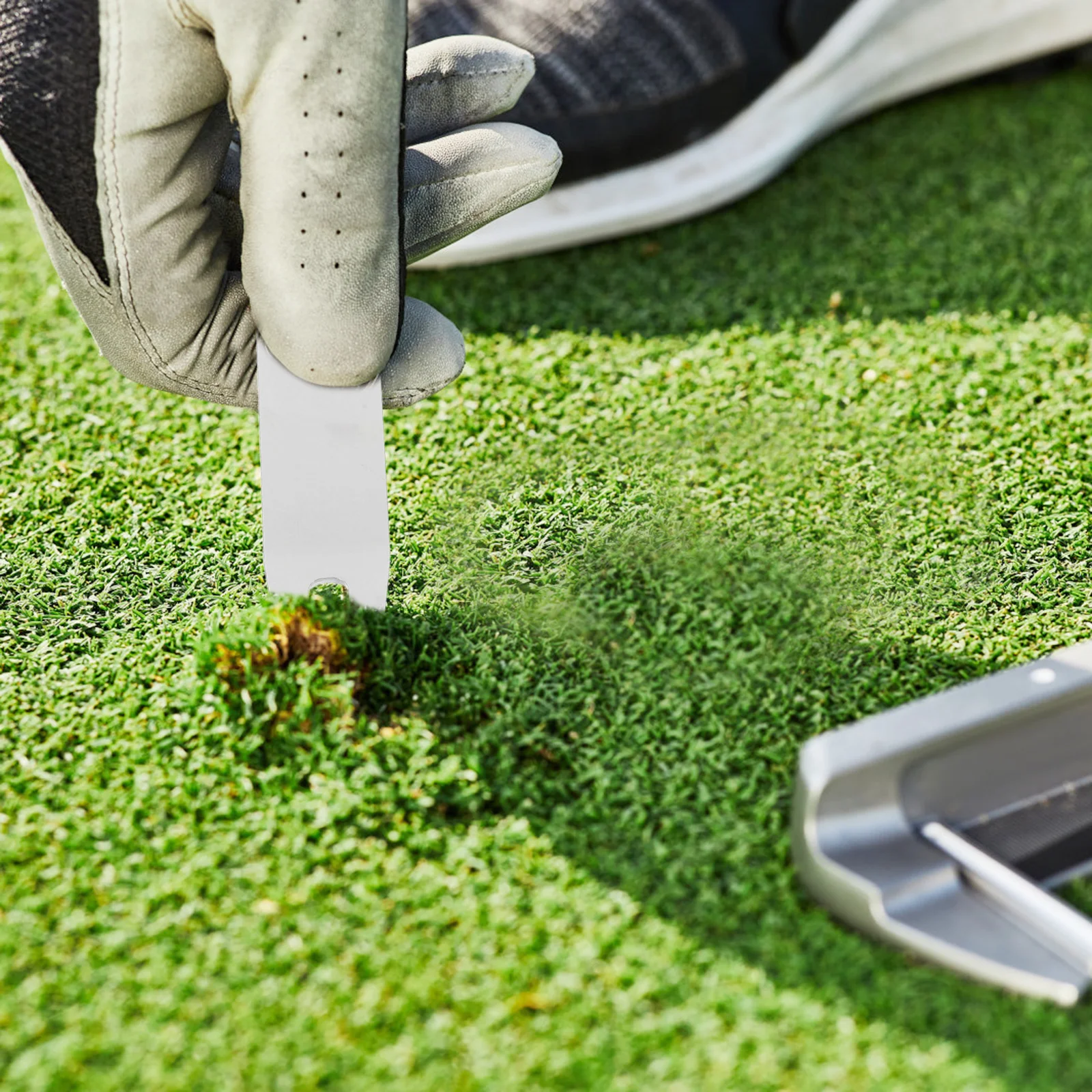 

2Pcs Golf Turf Repair Kit - Heavy Duty Divot Fork with Putt Alignment Marker for Rain Resistant Course Condition Care