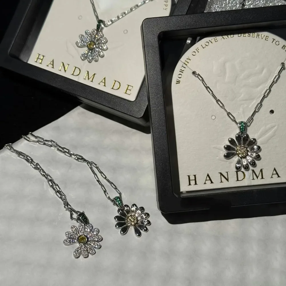 a 880818 GD نمط قلادة Kpop الساخن المعبود G-DRAGON الرسمية نفس النمط قلادة 2025 جديد الماس البطانة ديزي قلادة #3