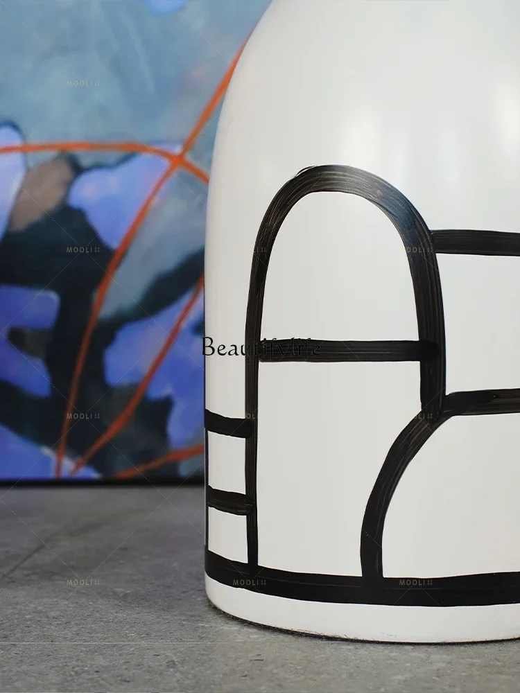 P13Medieval style painted black and white art coffee table round creative edge table