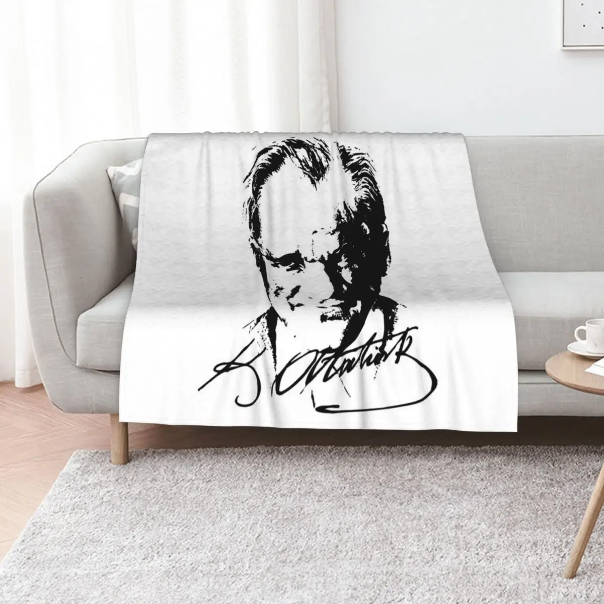 

Mustafa Kemal Atatürk V-Neck Throw Blanket Decoratives Plaid on the sofa Decorative Beds Sofa Blankets