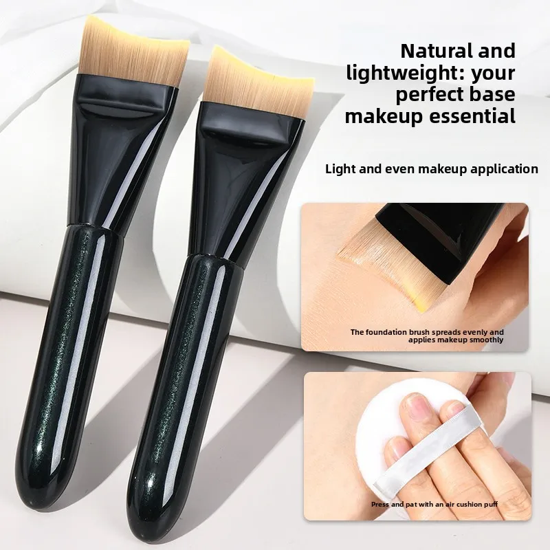 Crescent Foundation Brush, Curved Flat Head, Non-Absorbent Liquid Foundation Brush, Seamless Fishtail Makeup Brush