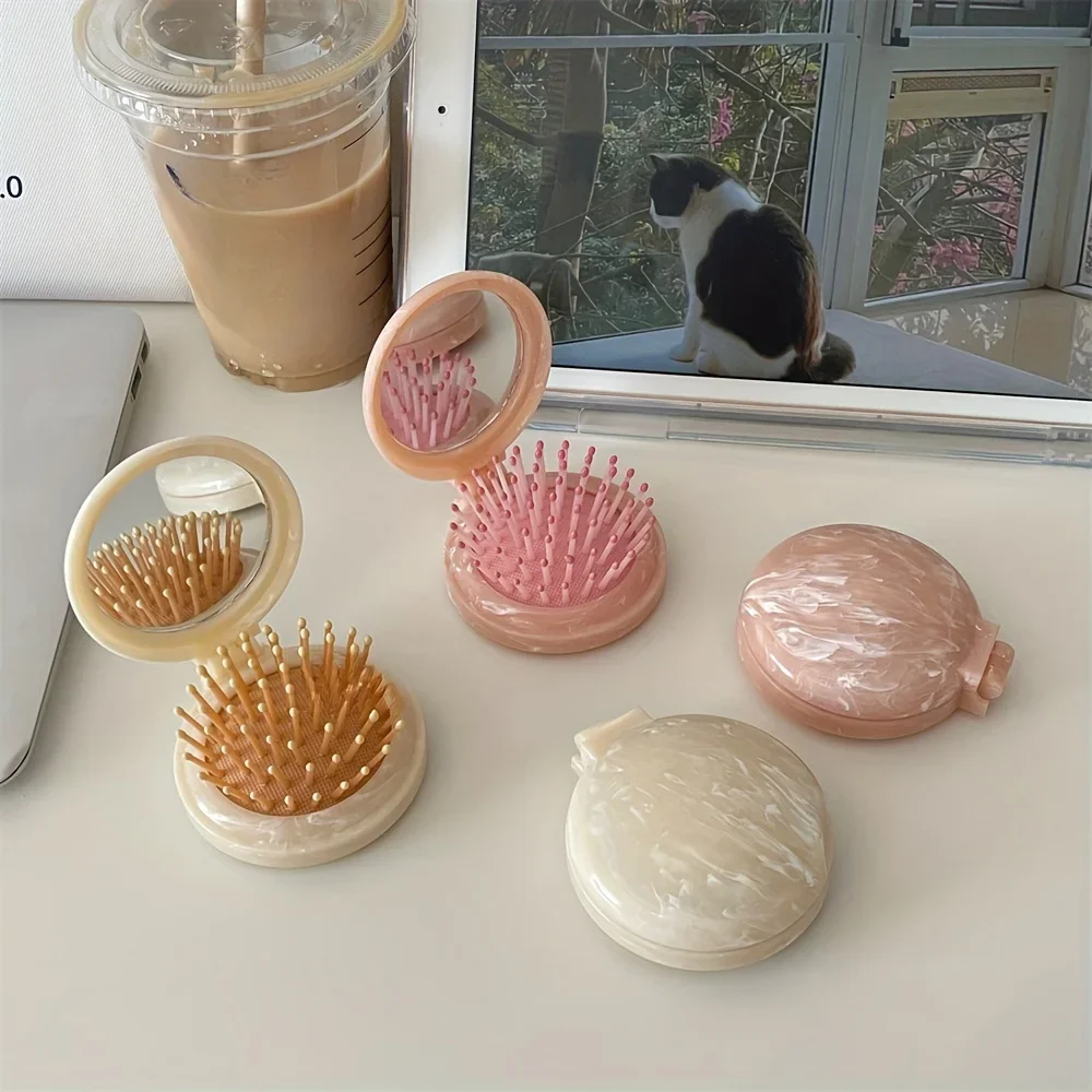 

1 Piece of Marble Patterned Air Cushion Hair Comb with Mirror - Foldable Portable Travel Comb