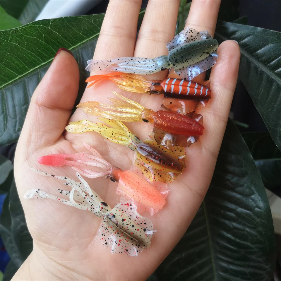 MUKUN 4PC 2g 6.5CM Luminous Squid Jig Soft Squid Fishing Trolling Lure For Sea Fishing Boat Fishing Wobblers Bait Rockfishing