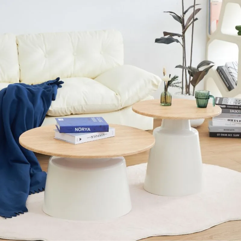 tavolino-da-caffe-rotondo-martini-in-stile-nordico-color-crema-per-soggiorno-b-b-o-piccolo-appartamento