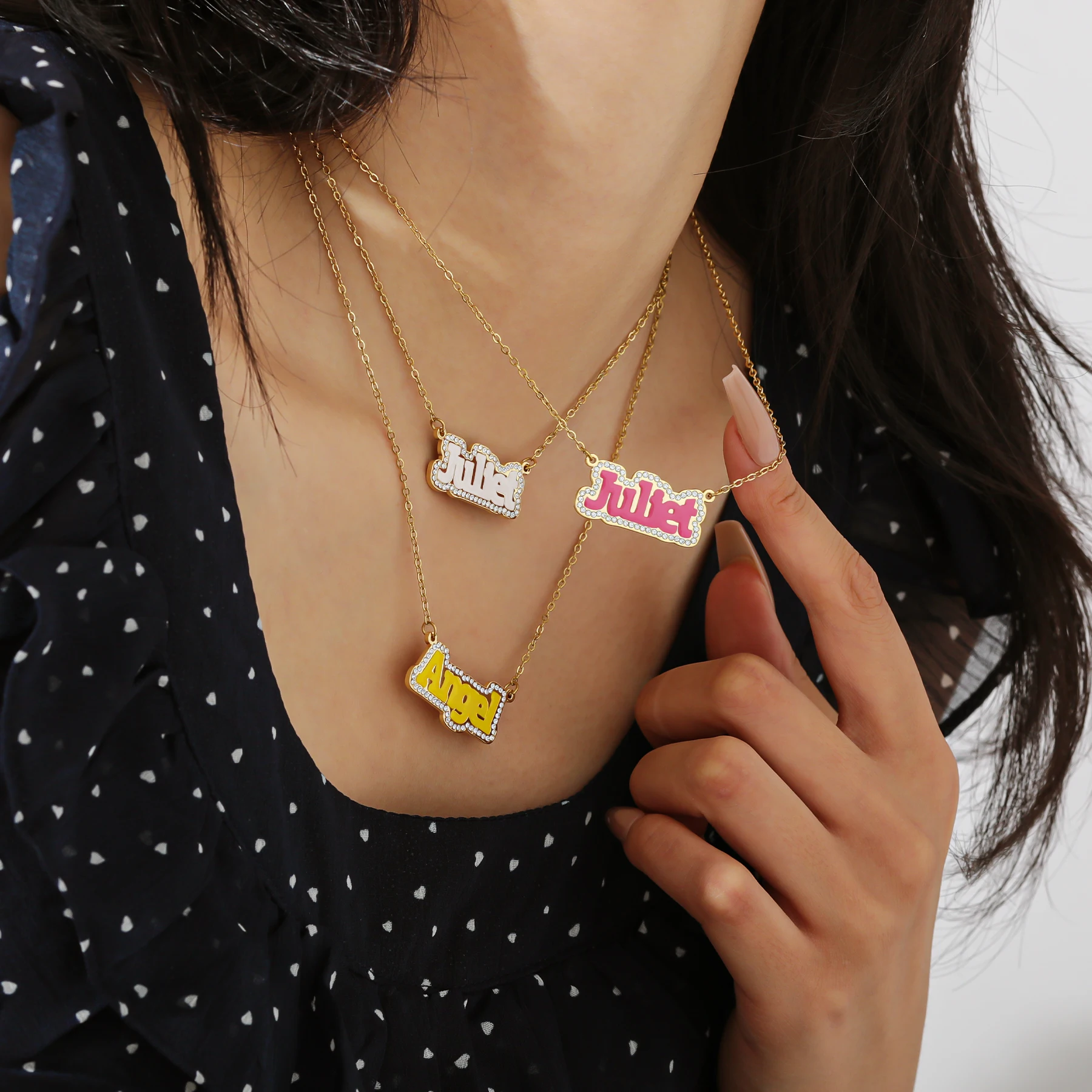 Dascusto Personalisierte Namens-Kristallanhänger-Halskette, bunter Blasenbuchstaben-Schmuckanhänger, Damengeschenk, individueller exquisiter Schmuck, Geschenke – Detail 6