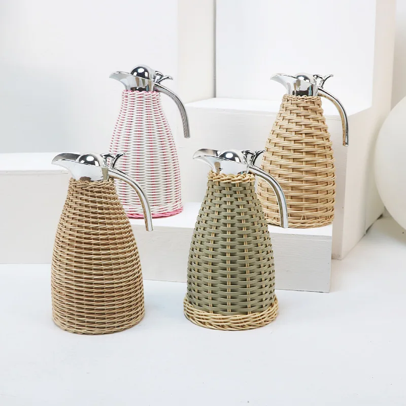 Rattan Woven 304 Stainless Steel Vacuum Insulated Kettle Thermos Handmade Woven European Style Coffee Pot Hot Water Bottle view 2