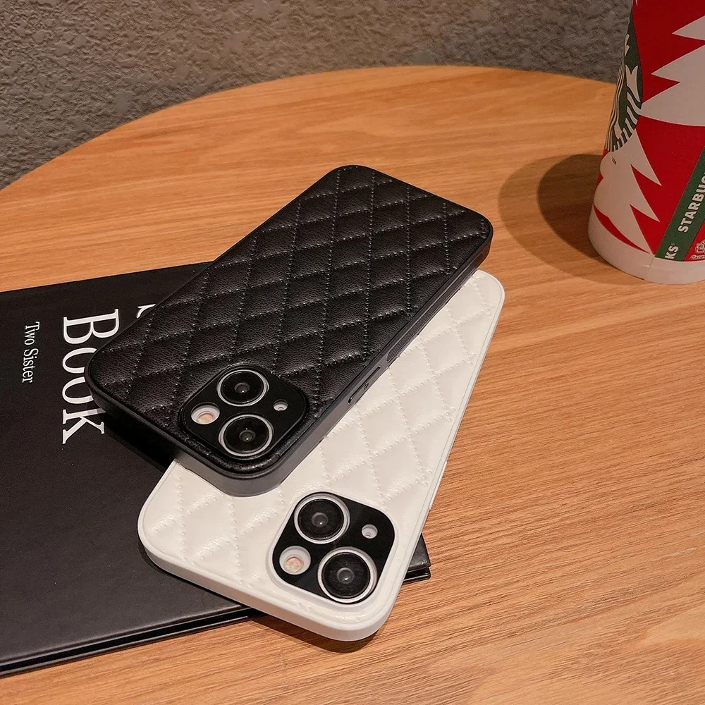 Custodia per telefono con finiture in pelle PU con reticolo rombico per iPhone 16 15 14 Plus 13 12 11 Pro Max Cover posteriore con telaio in TPU morbido