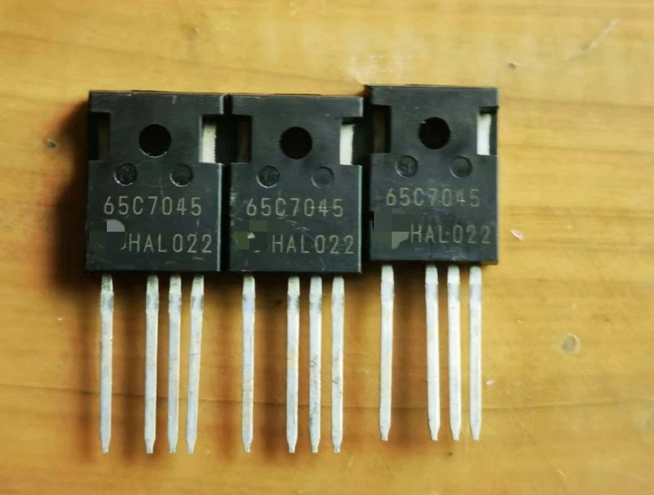 65C7045 IPZ65R045C7ไป-247-4