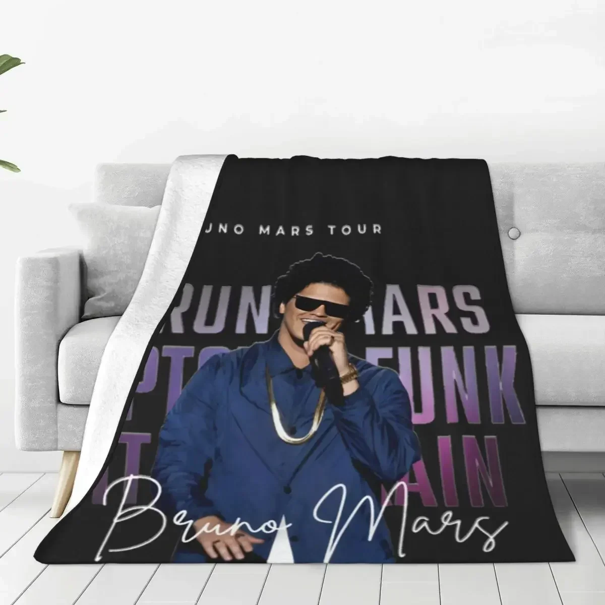 

Bruno Mars Super Soft Throw Blanket Music Singer Print Picnic Winter Babe Flannel Bedspread Carpet Sofa Bed Cover