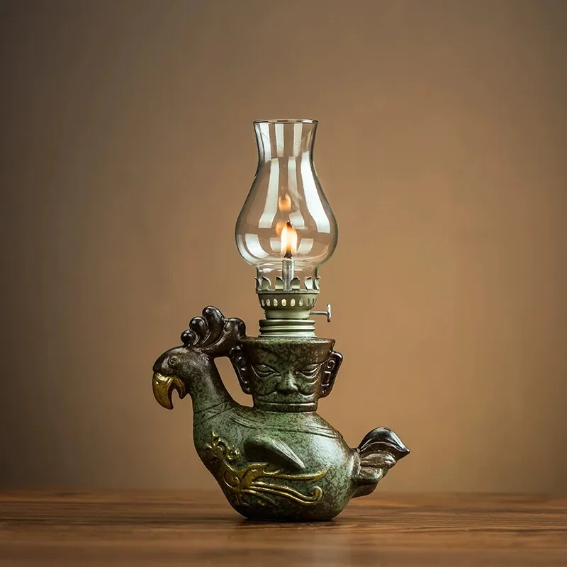Sichuan-style Creativity Ceramic Butter Lamp Vintage Kerosenes Lamp Windproof Glass Retro Vintage Style Tea House Decoration