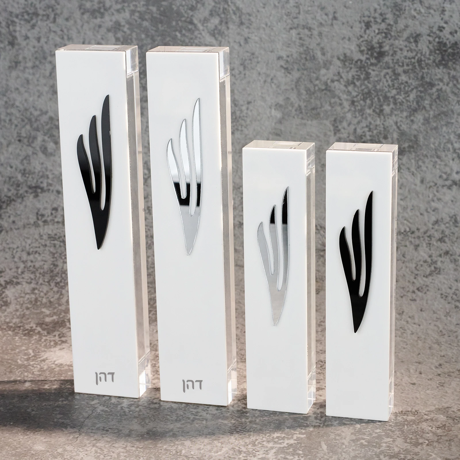 Custom Modern White Acrylic Mezuzah Case with Shin Logo Personalized Engraving Name/ Blessing Judaica Door Decor New Home Gift