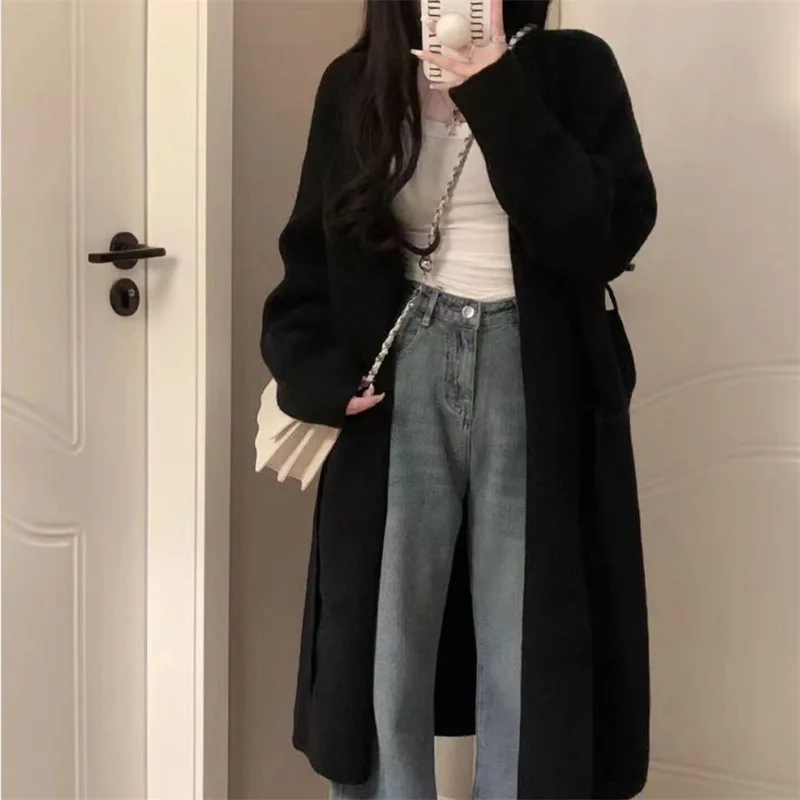 

Loose and Lazy Wind Design, Casual Temperament, Knitted Cardigan Woman Long Sweater Coat in Autumn and Winter