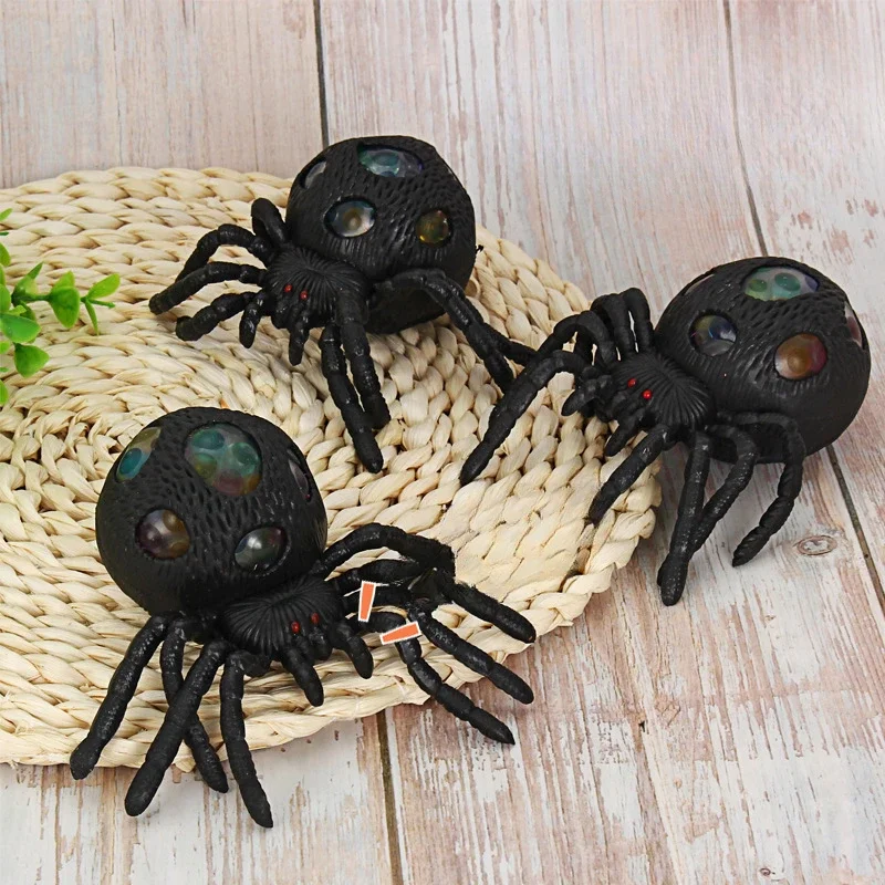 Novelty Gag Toys Stress Relief Toy Simulation Trick Black Spider Exquisite Frightening Return To School Gift for Best Friend