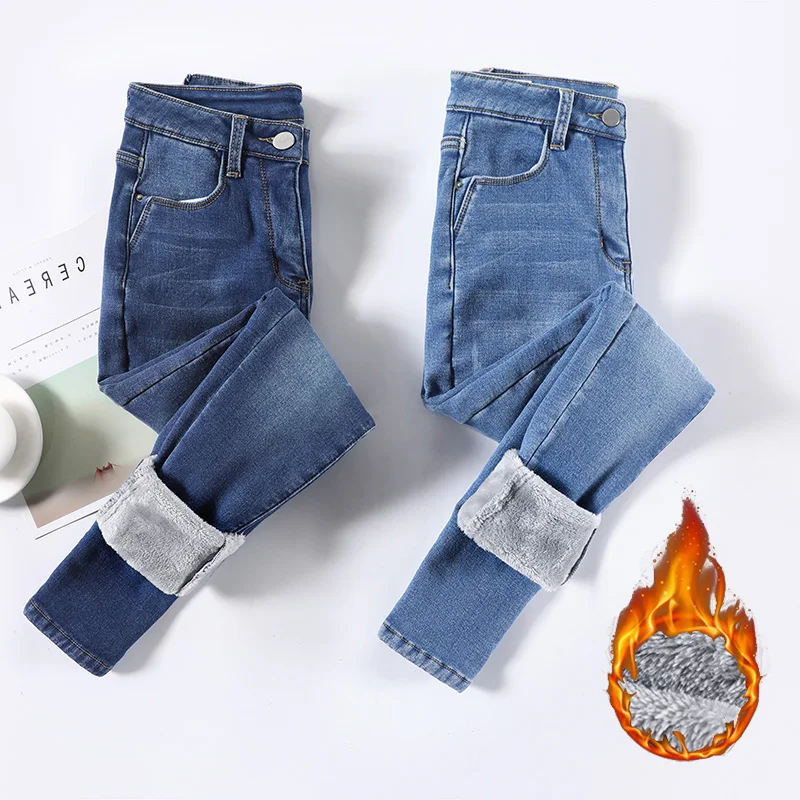 Winter Lady Casual Thermal Plush Jeans Girls Snow Warm Velvet Straight Leg Pants Women Korean Fashion Solid Denim Trousers
