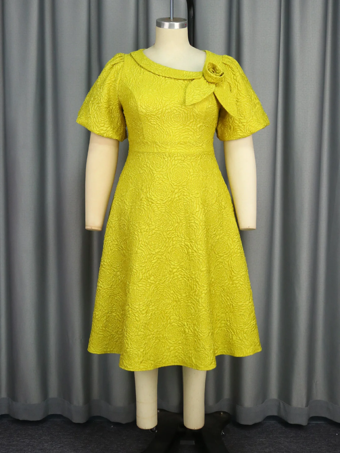 Übergröße Jacquard Midi-Kleid Damen Puffärmel 3D Blumenmuster Schleifenkragen A-Linien-Kleid Afrikanisches Elegantes Hochzeits- und Partykleid – Detail 14