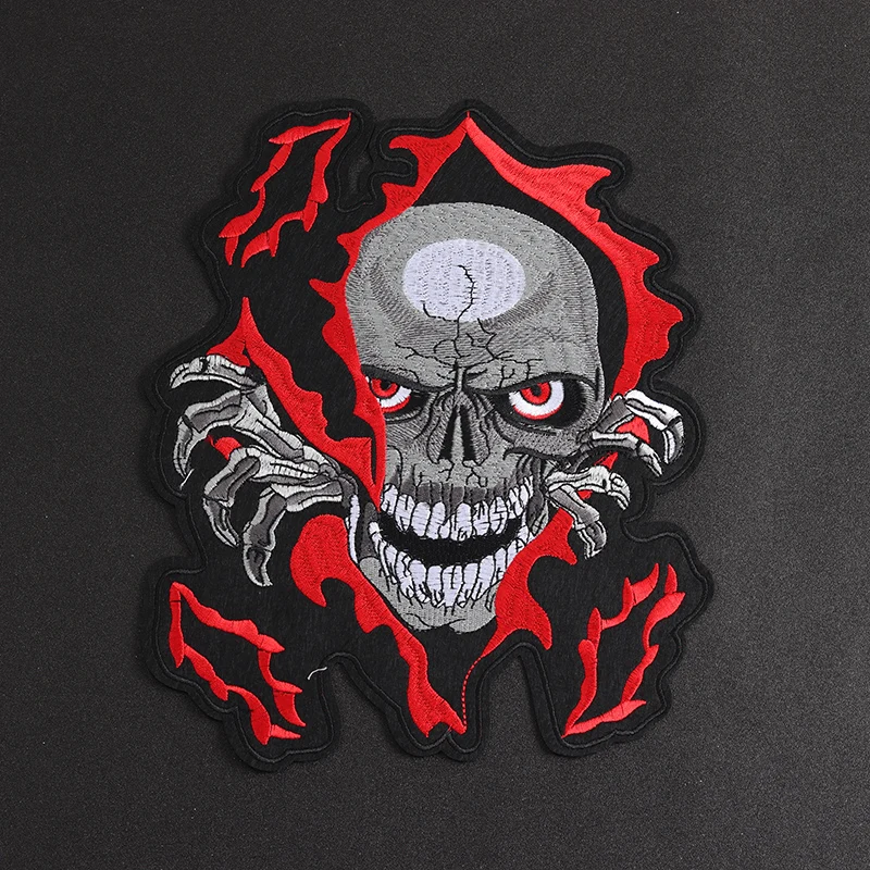 Red Punk Skull Tear Rozmiar: 29.8x24CM Punk Patch na odzież Żelazko na haftowanej aplikacji odznaka na kurtce Akcesoria do majsterkowania