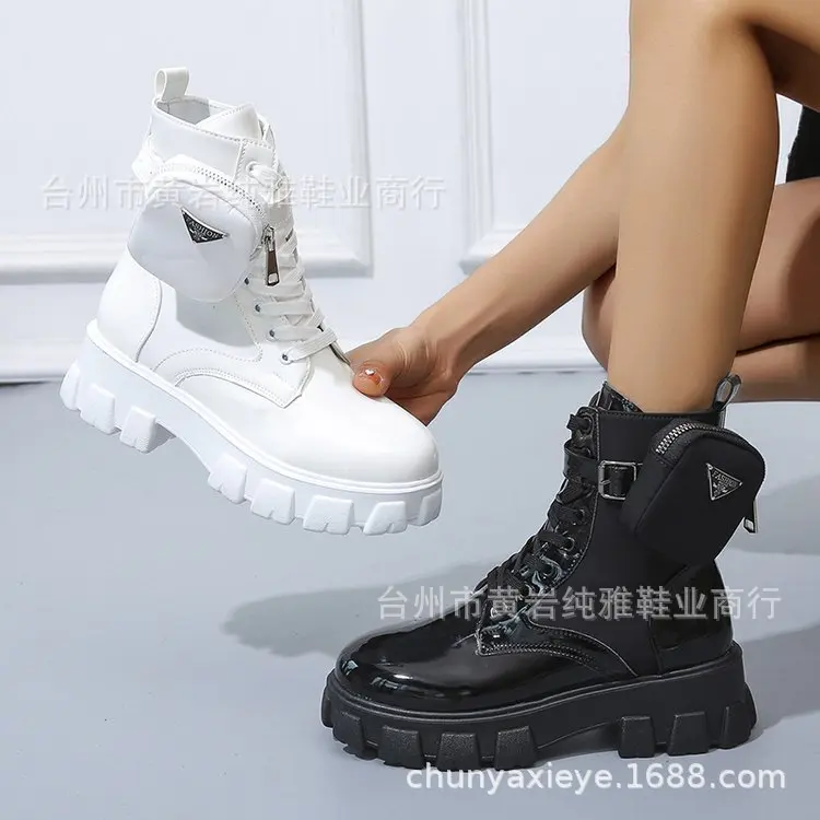 Bottes de motard à lacets pour femmes, chaussures à plateforme noires, bottes de rinçage, grande taille, hiver, 2020