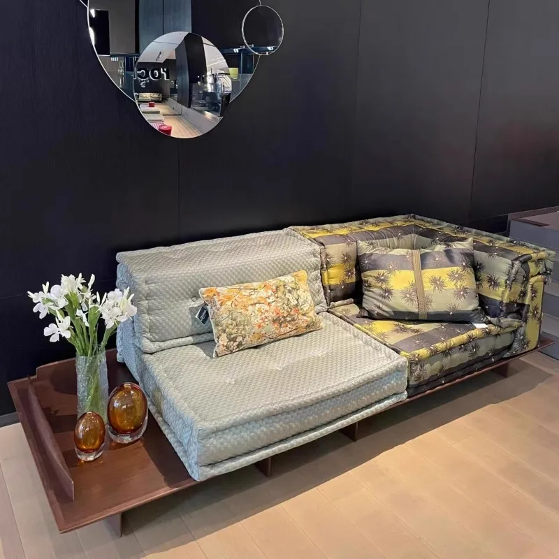 Modern Designer Living Room Sofas Minimalist Soft Lounge Living Room Sofas Memory Foam Modern Ergonomic Divano Hotel Furniture