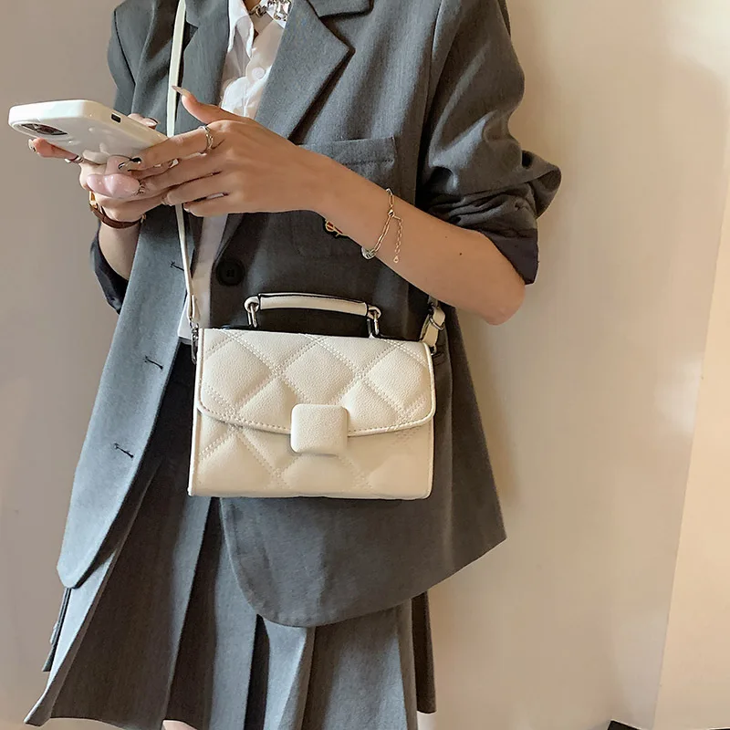 Black Shoulder Bag Diamond Lattice Chain Bags for Women 2023 New Fashion Design Crossbody Bag Square Handbag Trend All-match