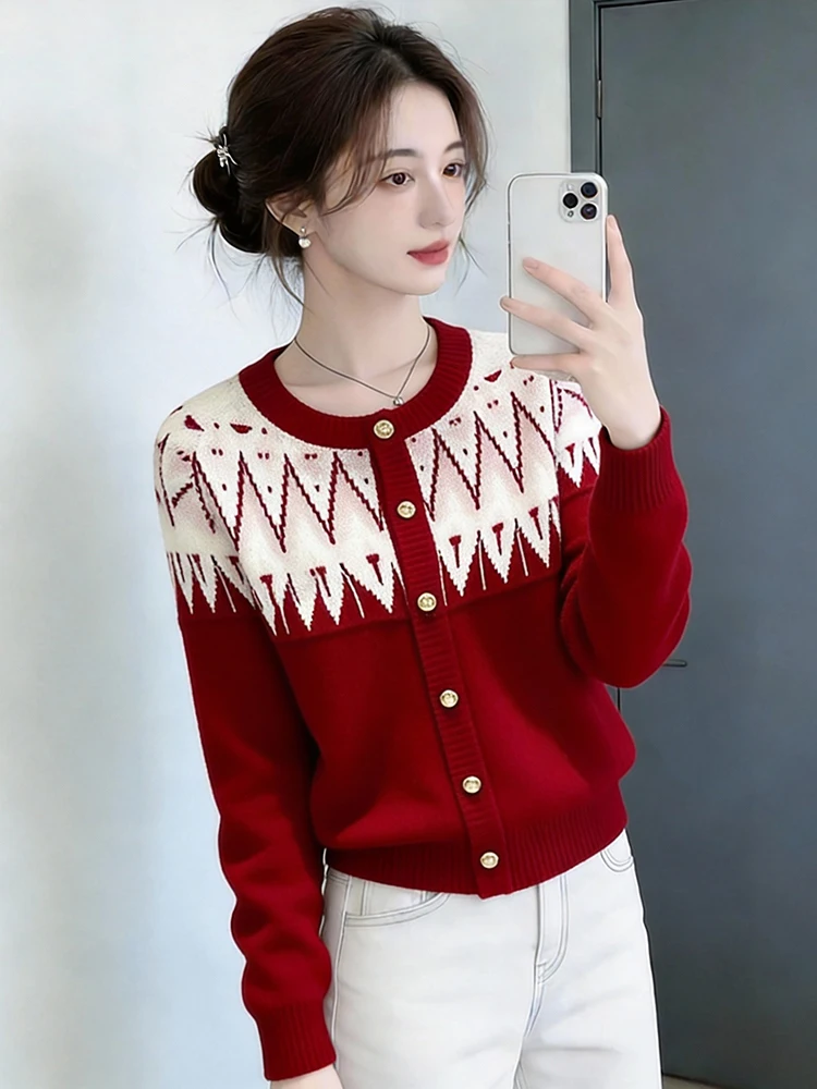 

Весенняя новинка: Женский вязаный свитер с длинным рукавом, круглым вырезом, цветными блоками, дышащий, комфортный, для женщин среднего возраста, модный дизайн