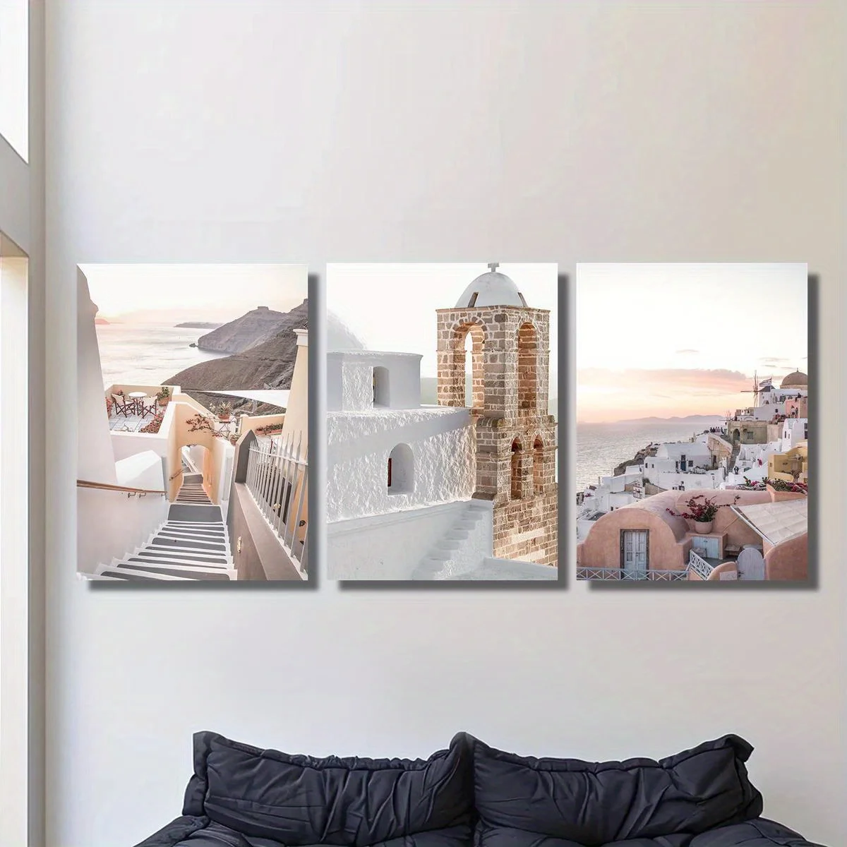 Arte de pared en lienzo plano 2D, 3 piezas, póster costero de Santorini, Grecia, con arquitectura de isla griega beige y pino