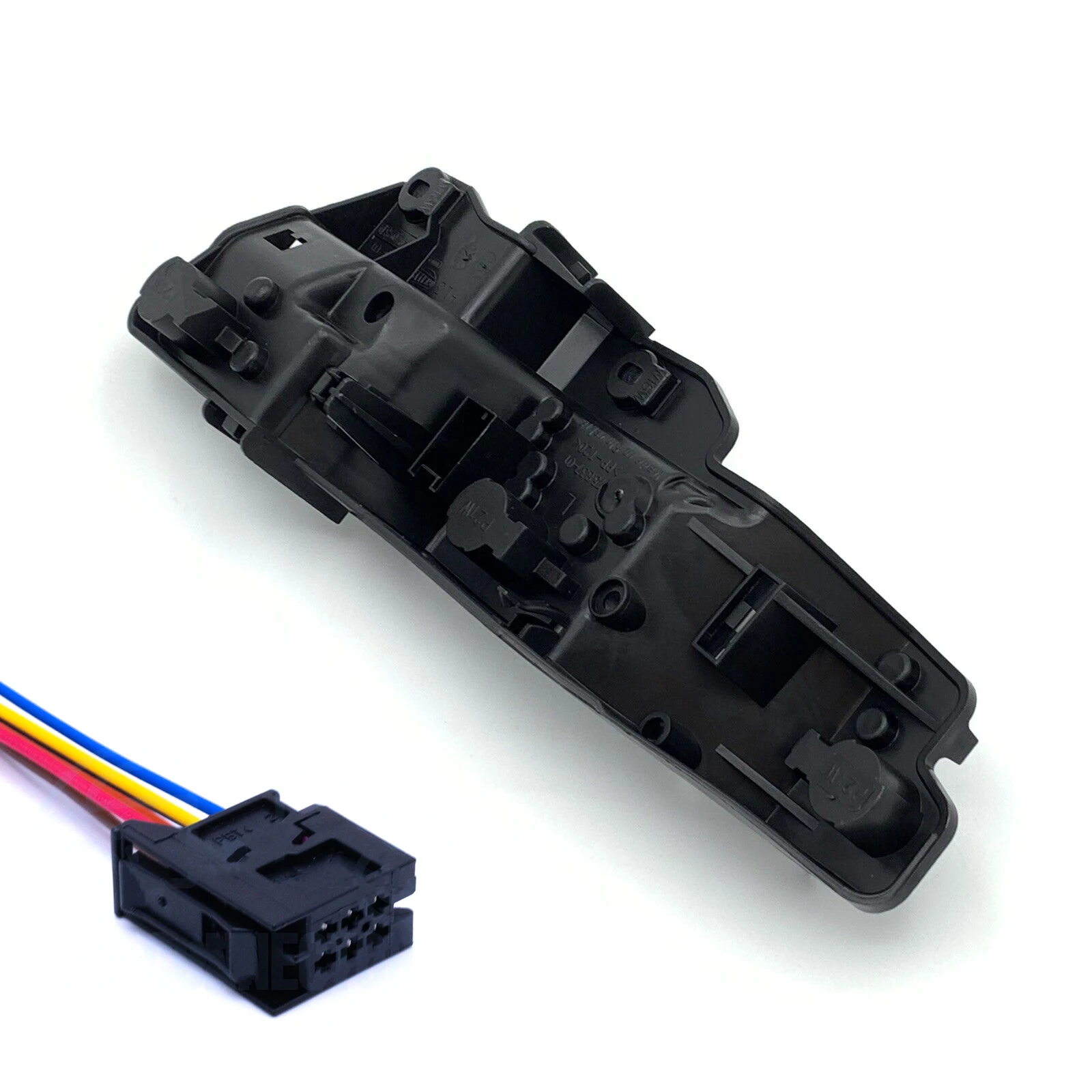 

For Audi A1 2011-2016 8X0945258A 6Q0937702 Replacement Rear Left/Right Tail Lamp Cluster Bulb Holder & Prewired Plug Harness