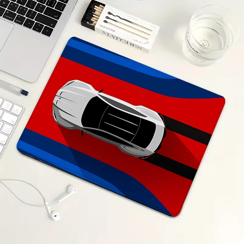 

Классический ретро-коврик для мыши в стиле спортивного автомобиля, маленький резиновый коврик для игровой мыши, коврик для механической клавиатуры, аксессуары для ПК, коврик для компьютерного стола