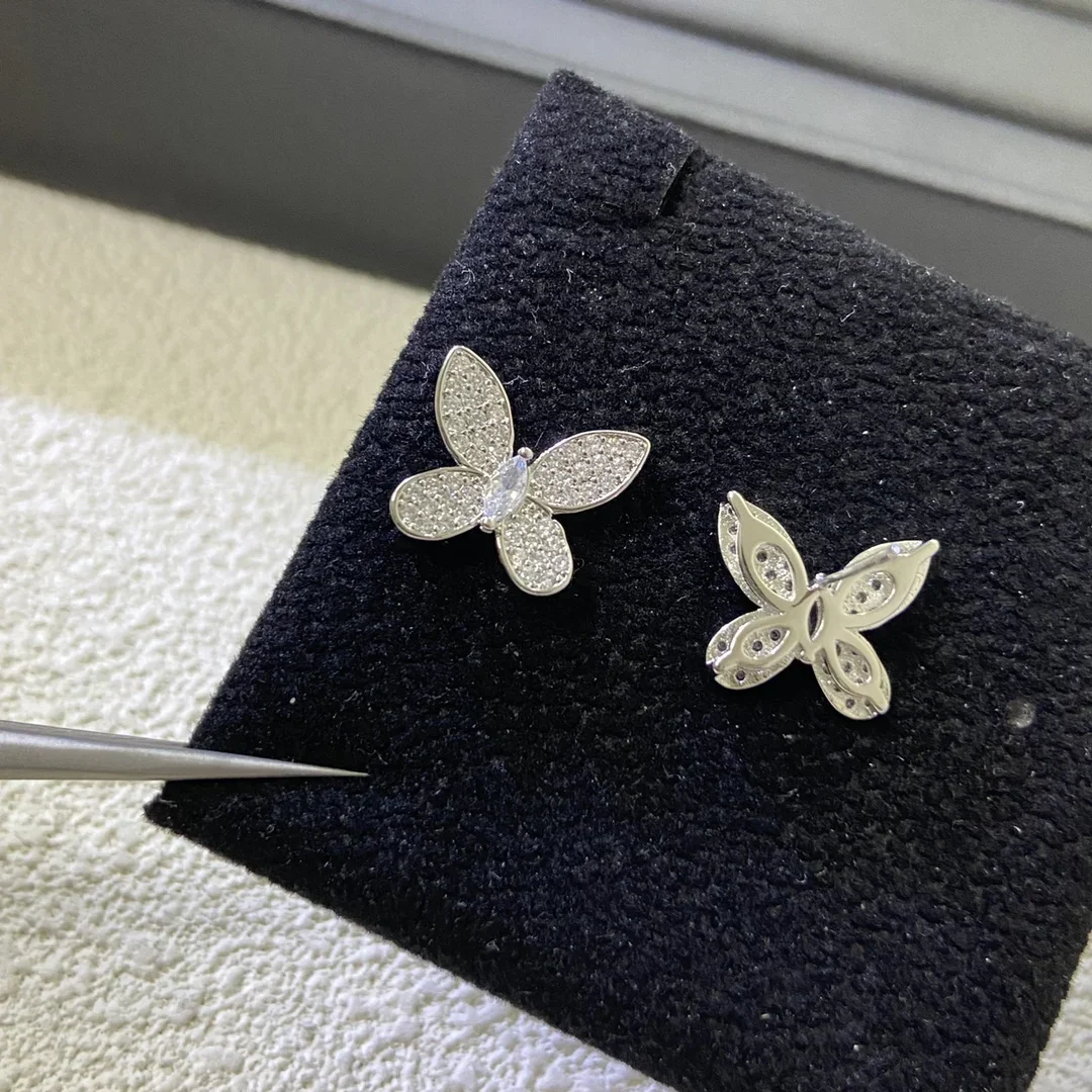 

Новые серьги-бабочки из стерлингового серебра 925 пробы с бриллиантами на 2025 год