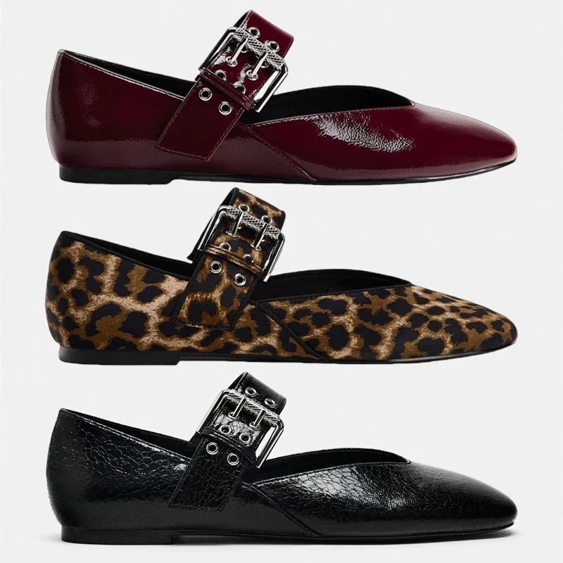 2024 Buty Kobiety Płaskie Płytkie Usta Jesień Spiczaste Toe Loafers Ballerinas New Fall Leopard Retro Dress Shoes Zapatos De Mujer