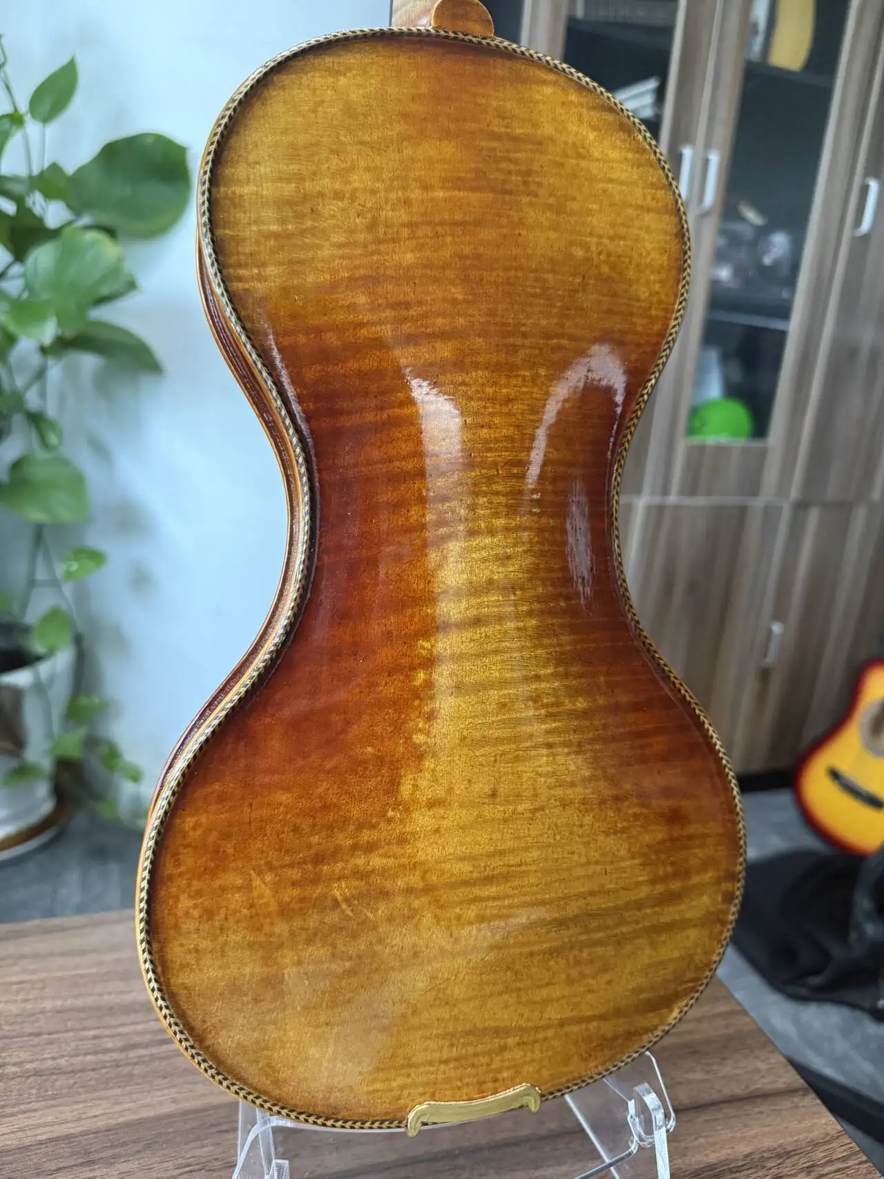 Tongling Advanced Handmade Violin Maple Professional Violin 4/4 Spruce Accessories, with Bow and Case