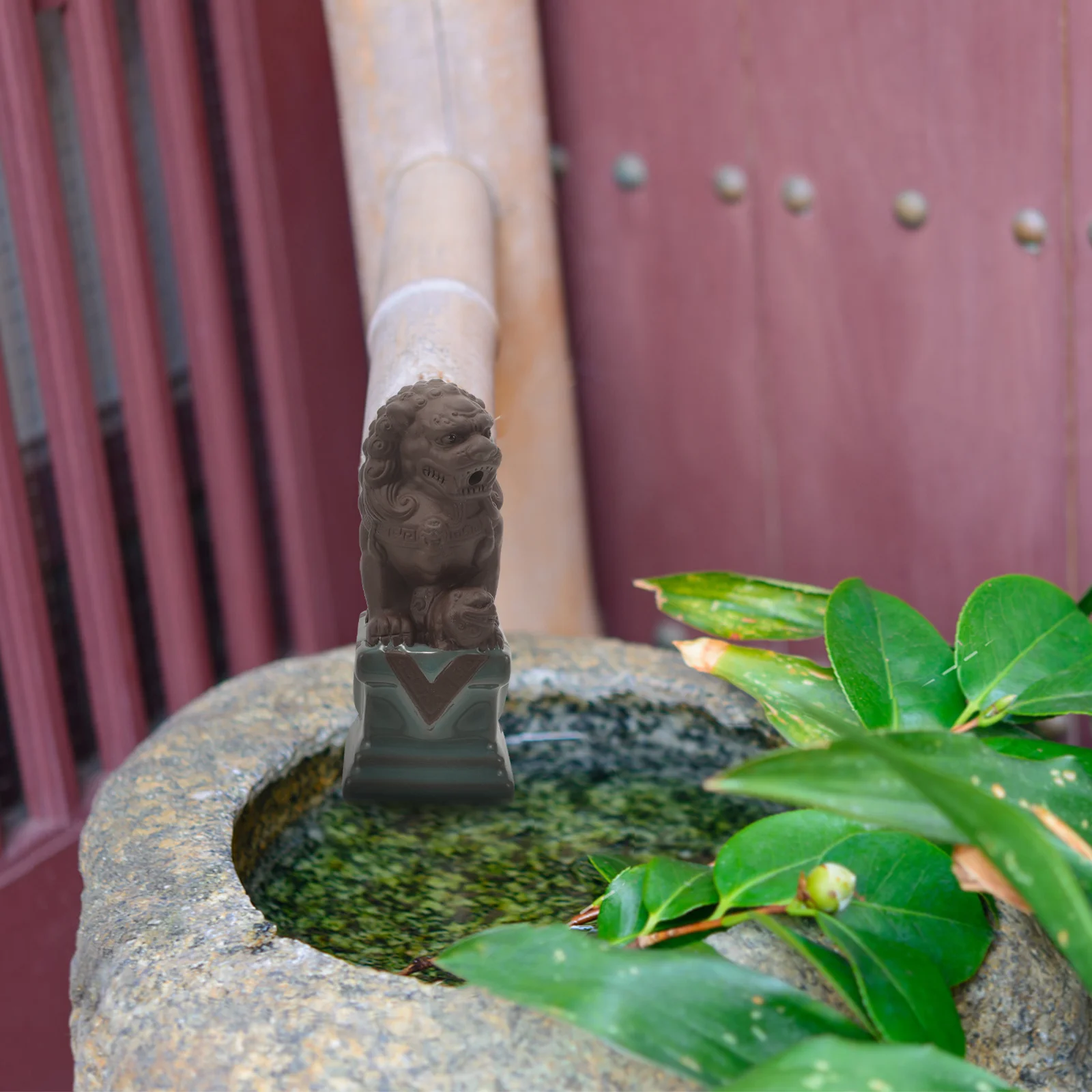

Fish Tank Decorations Outdoor Fountain Small Water Waterfall Lion for Desktop Aquarium Ornaments