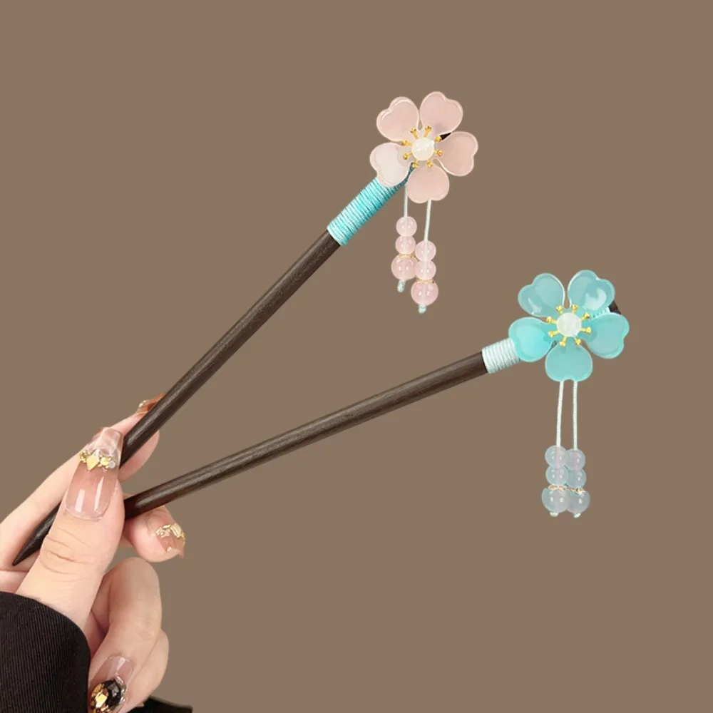 Palillos chinos elegantes a la moda, diseños de flores de cerezo Pastel con borlas de cuentas delicadas, artesanía Oriental romántica, 1 ud.