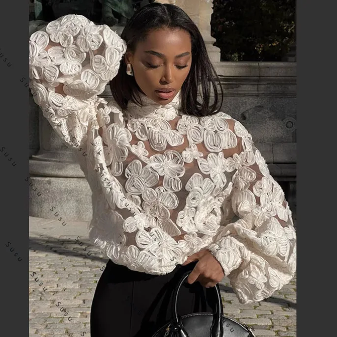 

2025 new GY26015 French white loose hollow embroidered top