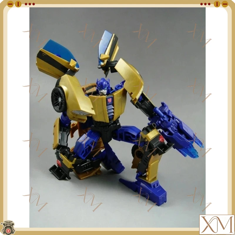 

In Stock Hasbro Transformers IDW Thrilling 30 Deluxe Class Goldbug Articulated Robot Toy Collectible Gift Hobby Decoration