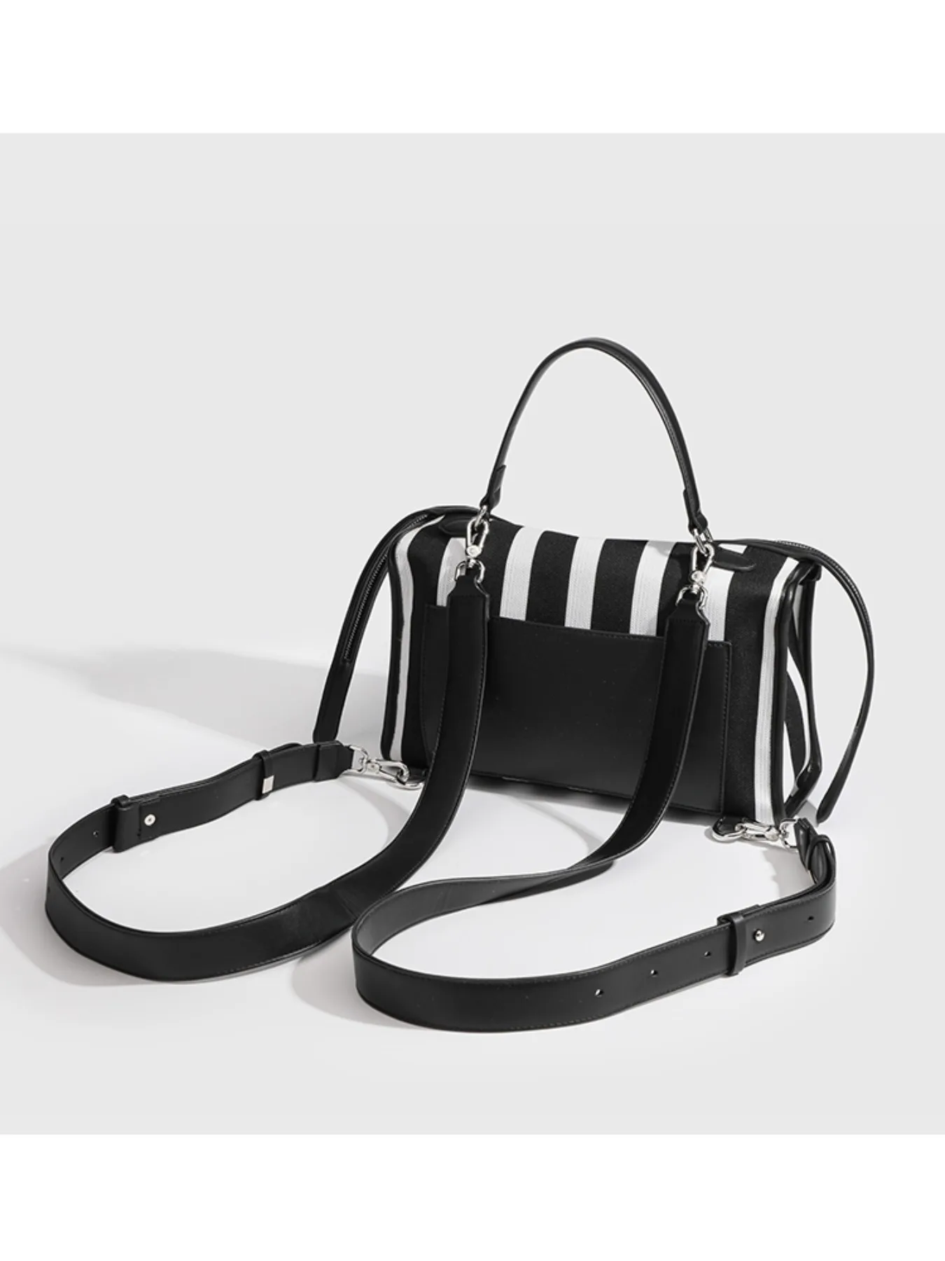 حقيبة ظهر للطلاب مخططة متعددة الاستخدامات من أكاديمية، حقيبة وسادة عصرية ذات سعة كبيرة