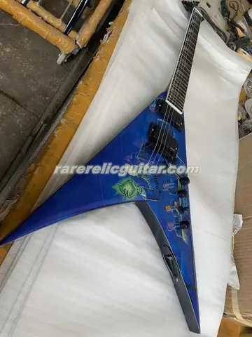 프로모션 Mustaine Rust In Peace 블루 일렉트릭 기타 상어 지느러미 인레이 중국 활성 EMG 픽업 9V 배터리 박스 블랙 하드웨어