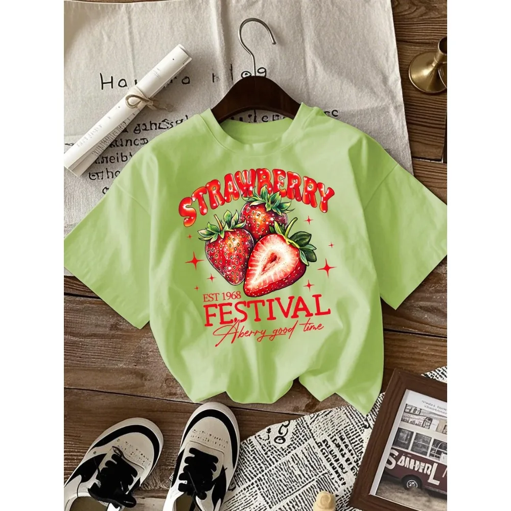 

Женская повседневная свободная футболка больших размеров с принтом клубники и фруктами Est 1968, дышащая уличная одежда, удобный топ с круглым вырезом