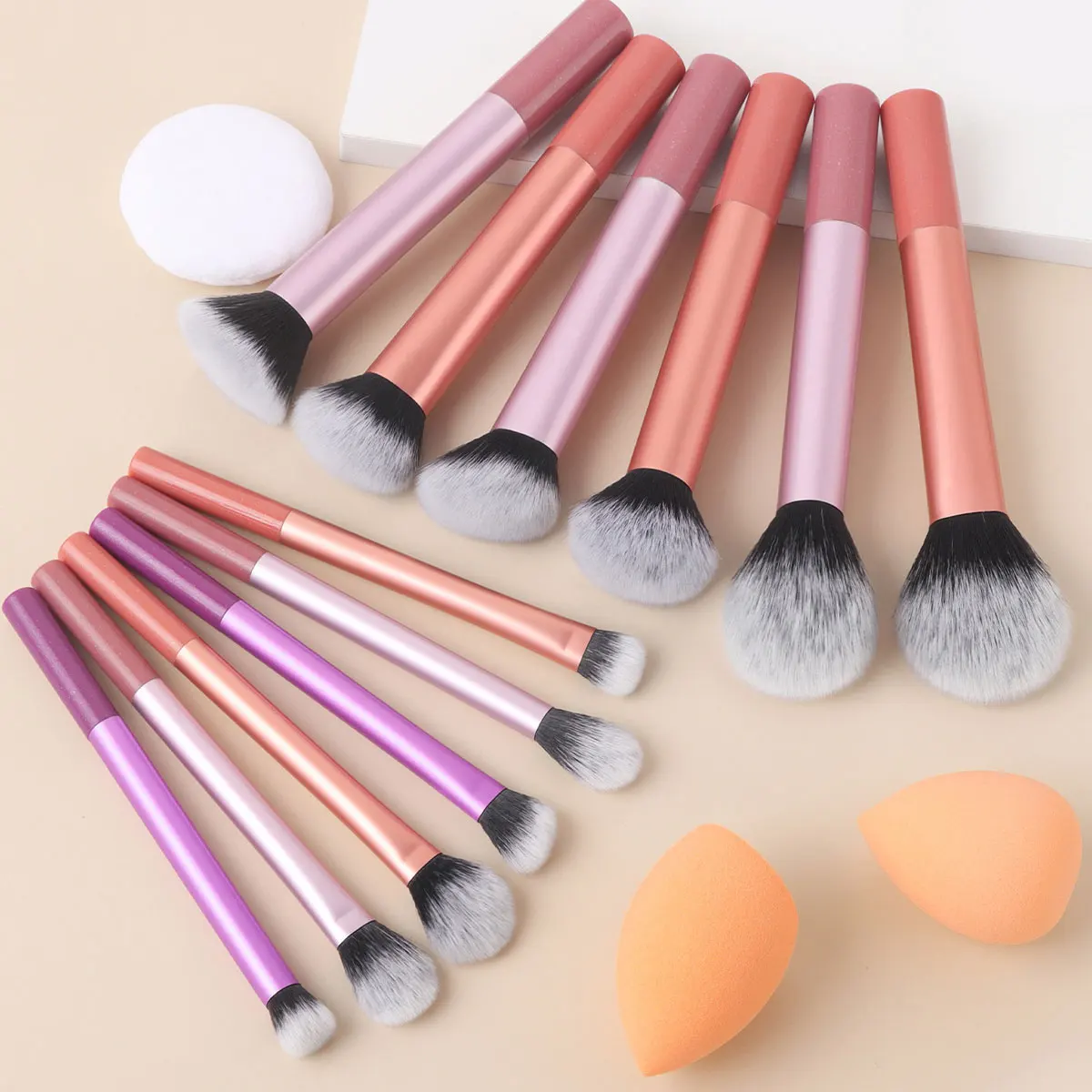 메이크업 브러쉬 세트 여성 파우더 파운데이션 컨실러 블러쉬 아이 섀도우 하이 라이터 컨투어링 브러쉬 파인 블렌딩 한국 화장품