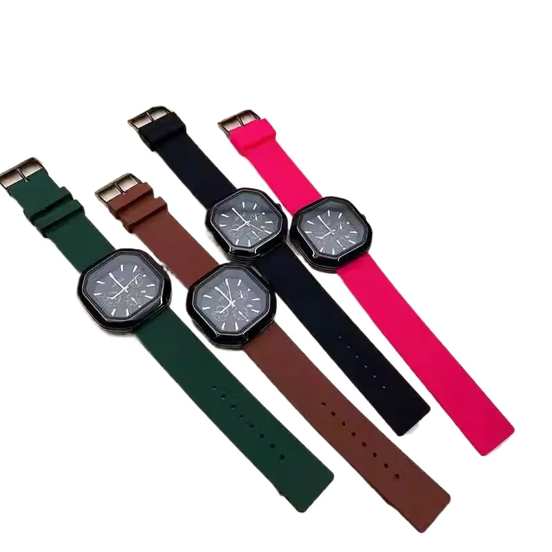 Reloj clásico de tendencia para mujer, elegante, sencillo, resistente al agua, reloj de cuarzo 2025, regalo de cumpleaños