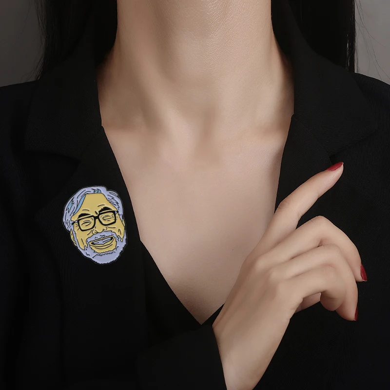 Classic Miyazaki Hayao Figure Avatar Brooches Japanese Anime Character Lapel Pins For Women Girls Lovers Jewelry Party Gift