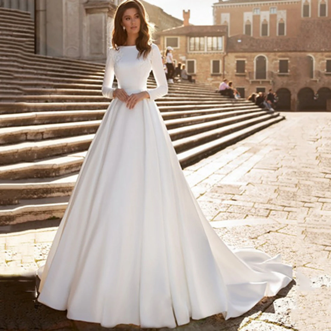 

Elegant O-Neck Court Train Satin Wedding Dress A-LINE Dresses