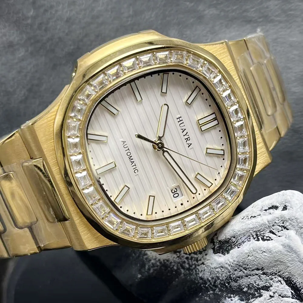 The New HUAYRA Men's Mechanical Watch Features an Automatic Movement Made of All-Gold Stainless Steel and Is Water-Resistant