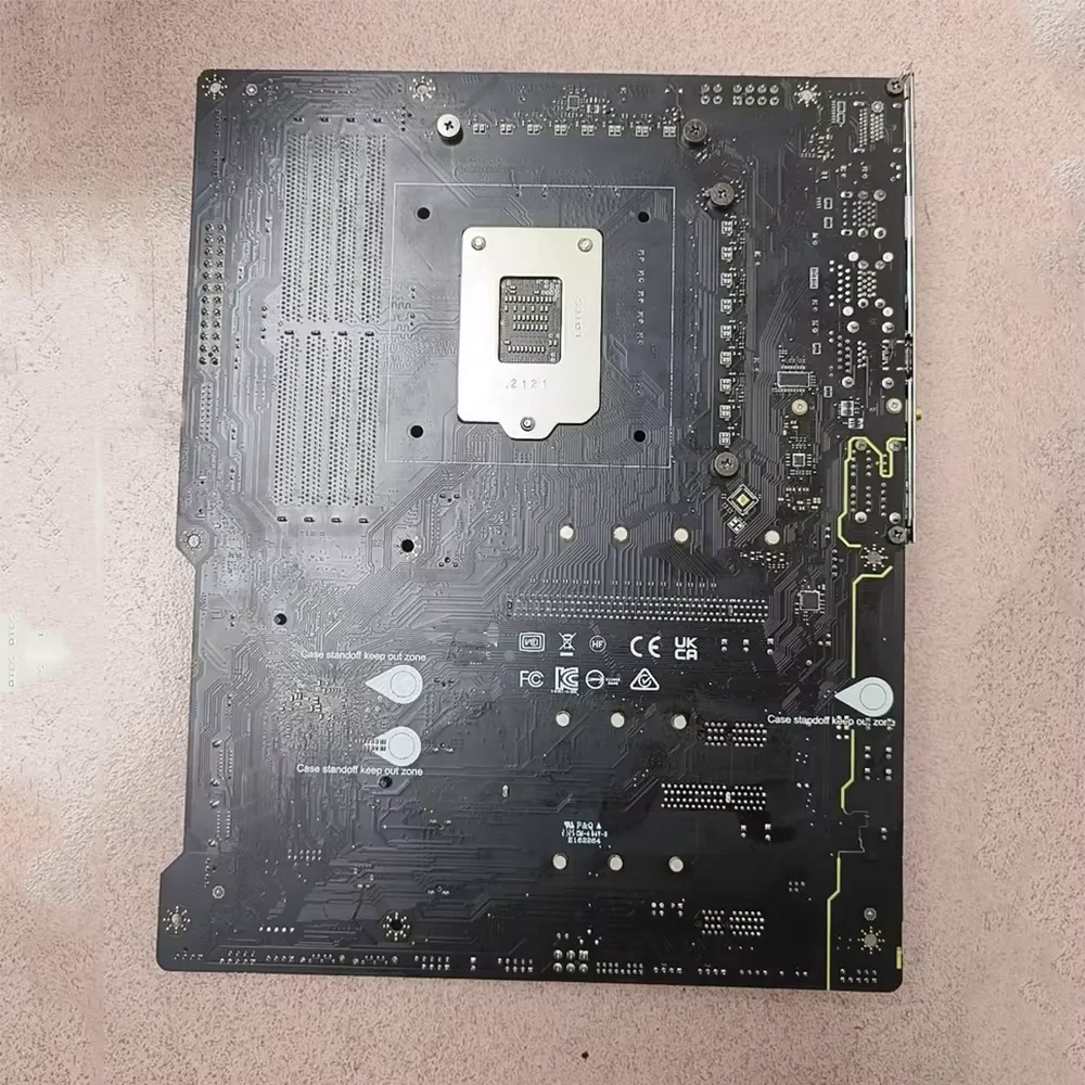 

Motherboard LGA1200 Support 10 and 11 generations MAG Z590 TOMAHAWK WIFI