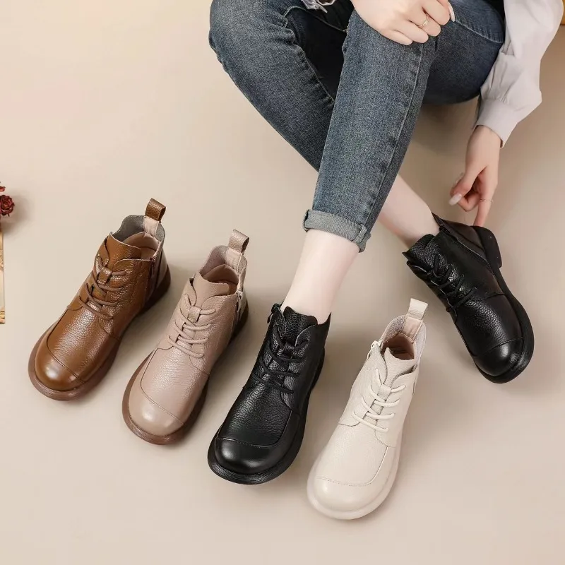 

Women's Shoes Leather Lace Up Ankle Boots Soft Leather Retro Plus Size Casual Shoe Round Head Durable Plush Women Boots 2026 New