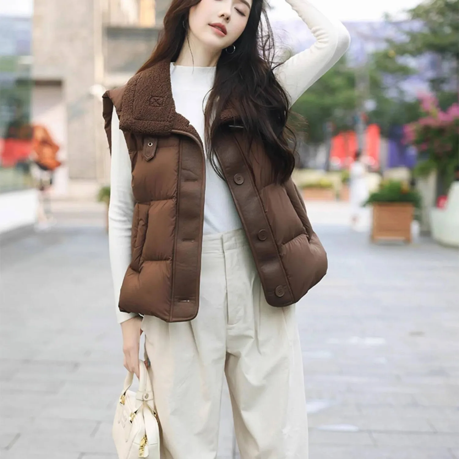 

Large Size Korean Design Lamb Skin Splicing Thickened Cotton Vest Casual Commute Style Windproof Outerwear For Autumn And Winter