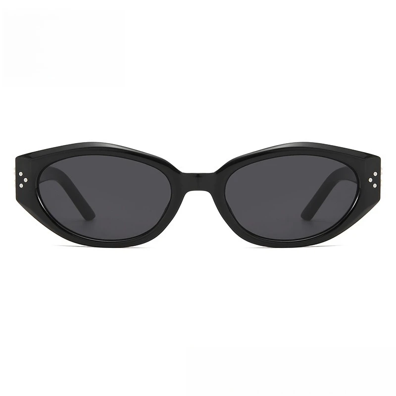 

2025 Retro Cat-Eye Sunglasses for Women - Vintage Hollywood Glam Polarized Lenses with UV400 Protection