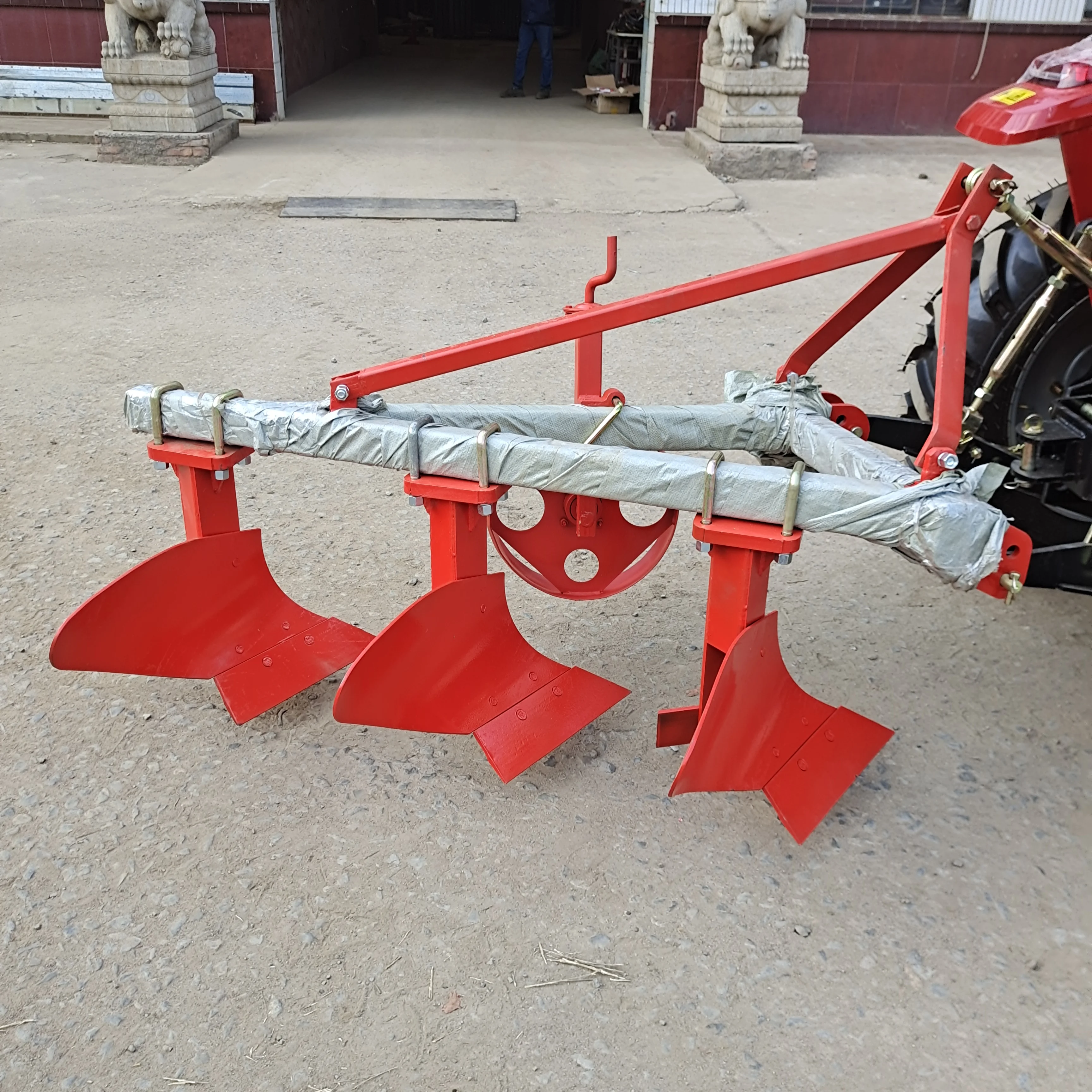 furrow plough  farm tractor 3 point hitch plough share plow for tractor