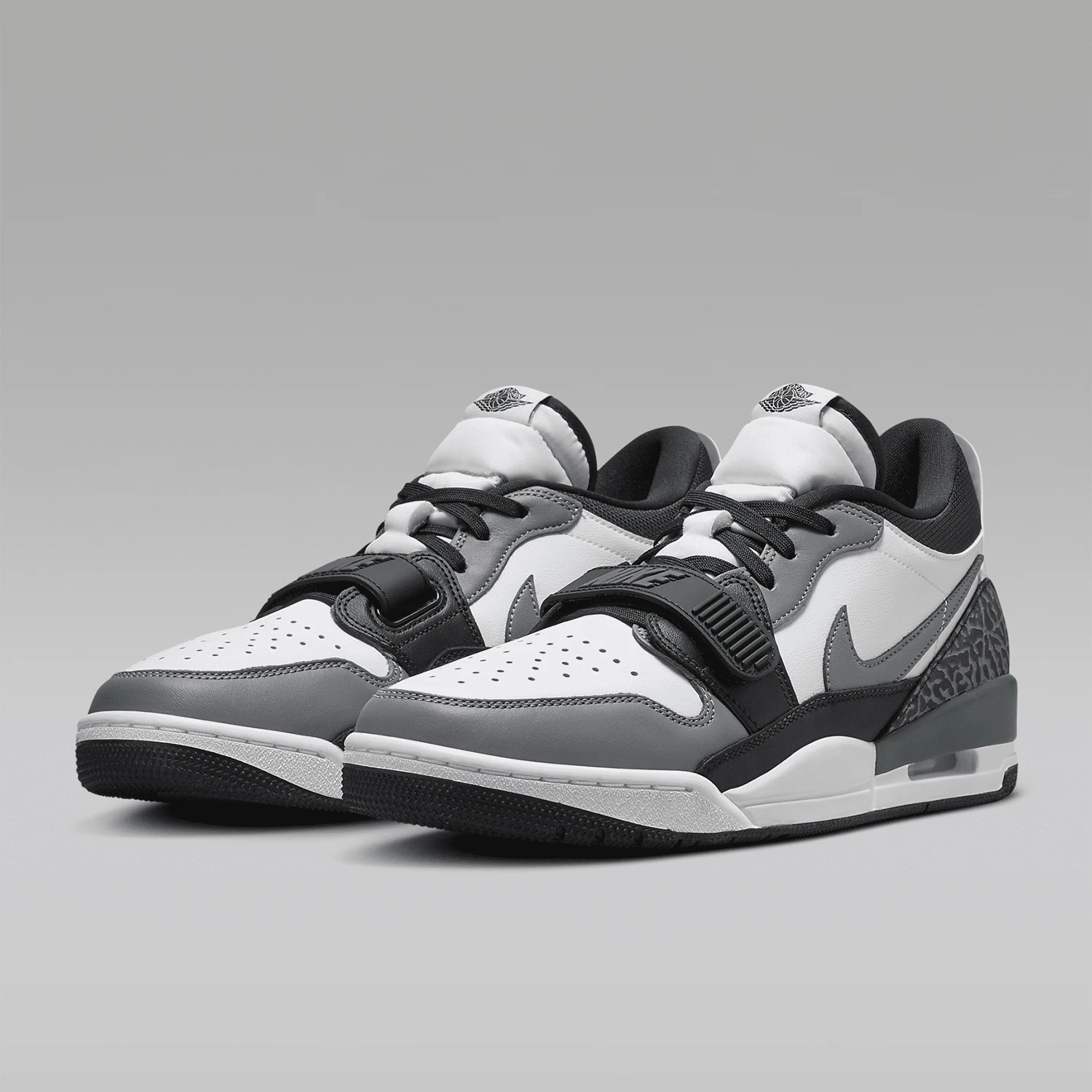 

Оригинальные мужские спортивные кроссовки Nike Air Jordan с мягкой подкладкой и низким берцем CD7069-131