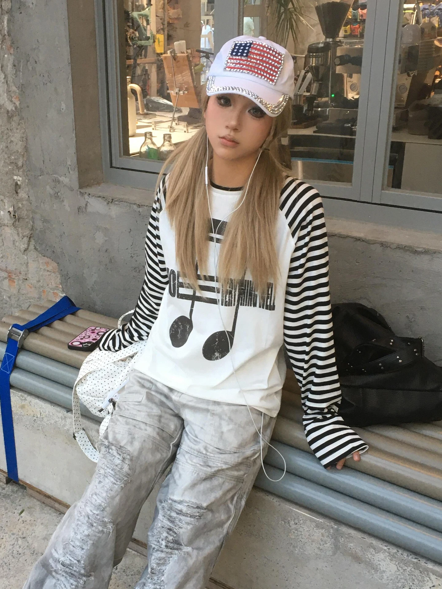 Genayooa اليابانية 2000s تي شيرت المرأة المرقعة طباعة الجرافيك القمم الشارع الشهير Y2k خمر الجرونج القمم الأمريكية الرجعية بلايز